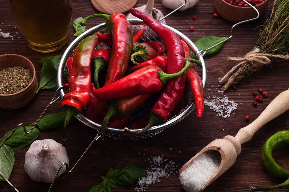 8 Foods to Avoid With Hyperhidrosis